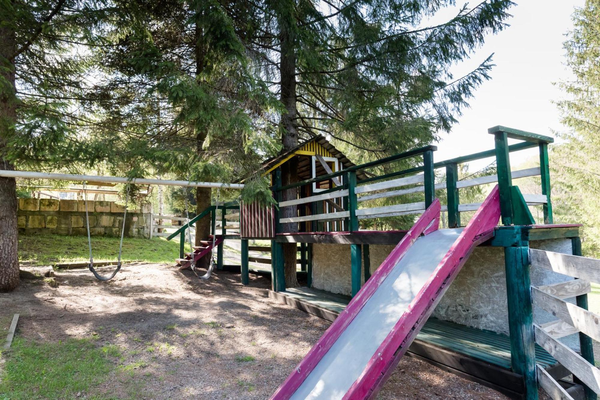 Pensiunea Casa Bunicilor Mînăstirea Humorului Exterior foto